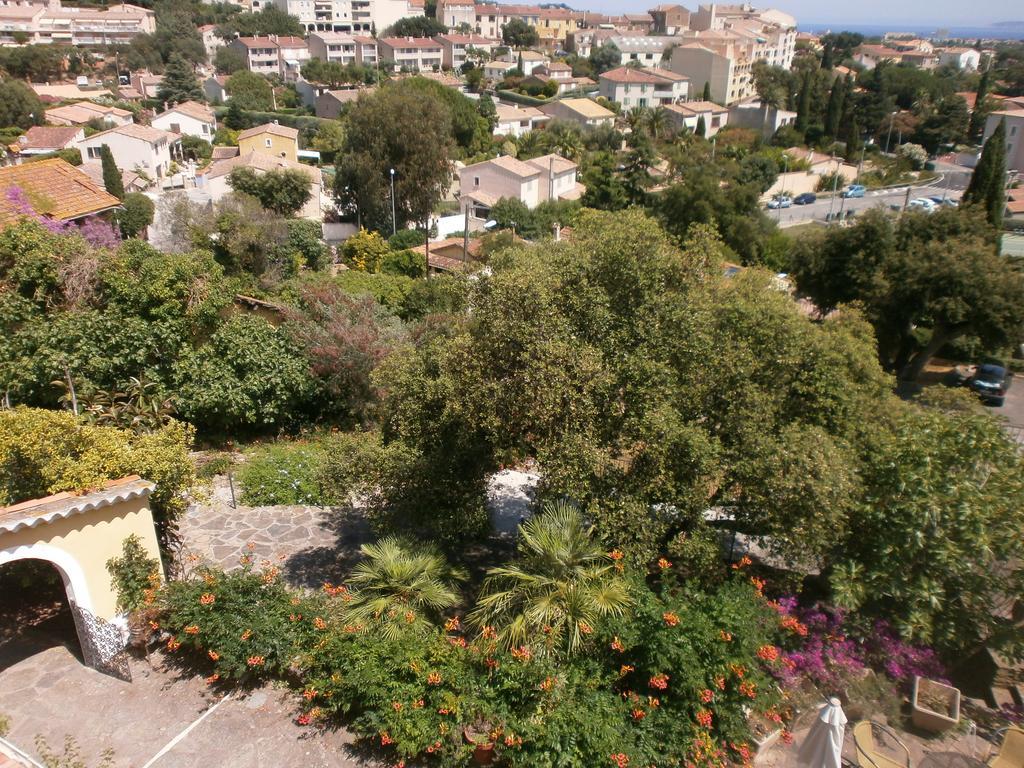 Hotel Paradis Bormes-les-Mimosas Eksteriør billede